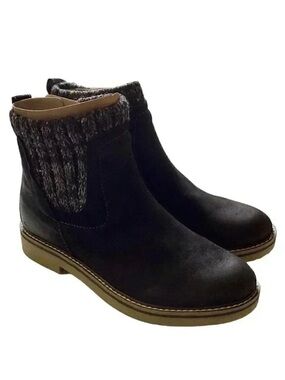 Comfortiva Rawnie Women 7.5 M 38.5 Suede Chelsea Ankle Boots Black Sock Cuff NEW